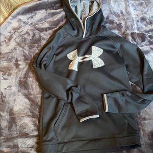 Youth Under Armour Sweatshirt- Great Condition